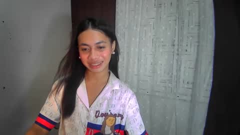 N I C A online show from December 7, 11:34 pm