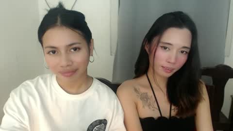 Snapshot of hottiescummerx chatting on February 21, 12:06 pm N I C A online show from February 21, 12:06 pm