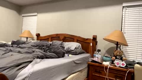 hottiewithabody101 online show from December 19, 3:41 pm