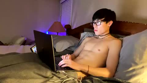 Snapshot of hottiewithabody101 chatting on April 30, 8:57 pm hottiewithabody101 online show from April 30, 8:57 pm