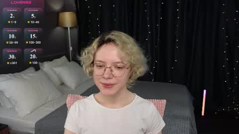 Snapshot of hottokori chatting on July 10, 5:34 am Kori online show from July 10, 5:34 am