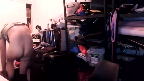 Snapshot of hottt_stuff23 chatting on July 2, 8:20 am Greek godess online show from July 2, 8:20 am