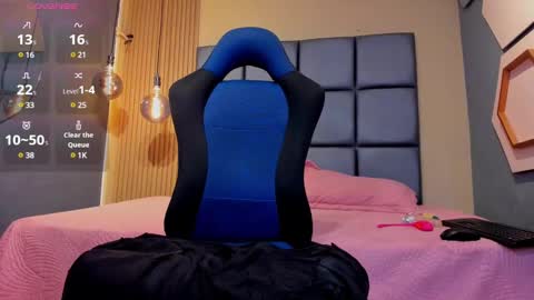  HOTTY online show from January 8, 9:44 pm