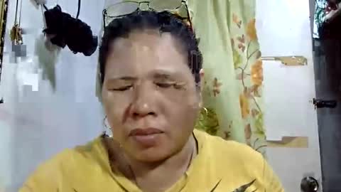 hottycrissy4u online show from June 7, 5:11 am