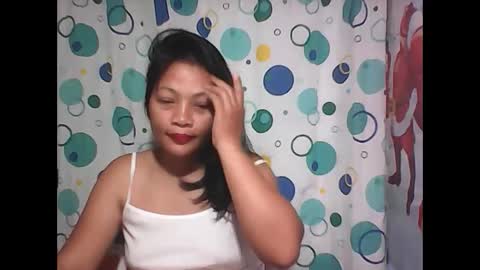 Snapshot of hottyelle1 chatting on March 18, 4:10 pm hottyelle1 online show from March 18, 4:10 pm