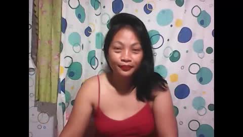 Snapshot of hottyelle1 chatting on April 7, 3:12 pm hottyelle1 online show from April 7, 3:12 pm