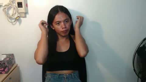 Snapshot of hotvalentina_ chatting on April 28, 2:38 am Valentina3 online show from April 28, 2:38 am