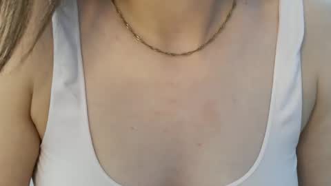 Snapshot of hotwinterxx chatting on April 22, 3:24 pm Hotwixx online show from April 22, 3:24 pm
