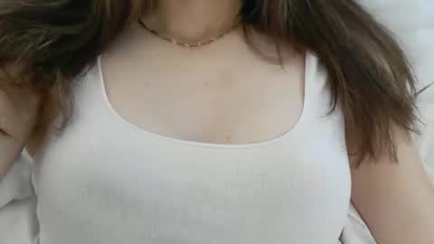 Snapshot of hotwinterxx chatting on April 23, 8:02 am Hotwixx online show from April 23, 8:02 am