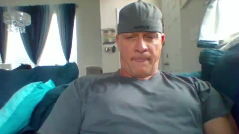 hotyummycock69 online show from September 10, 2:06 pm