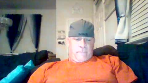 Snapshot of hotyummycock69 chatting on May 18, 3:24 am hotyummycock69 online show from May 18, 3:24 am