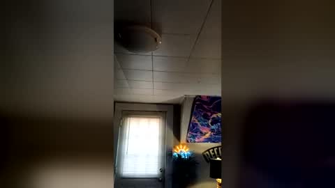 SeanPatrick online show from July 28, 6:31 pm