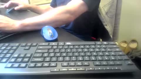 hoverday online show from June 11, 3:48 am