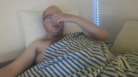 Snapshot of hoyboydkk chatting on October 6, 2:42 am Christian online show from October 6, 2:42 am