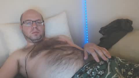 Snapshot of hoyboydkk chatting on October 11, 2:00 am Christian online show from October 11, 2:00 am