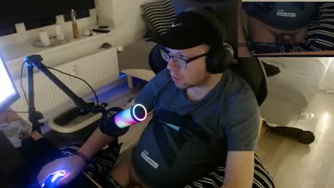 Christian online show from March 19, 2:04 am