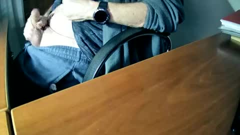 Snapshot of hpeter111 chatting on February 23, 7:38 pm Peter online show from February 23, 7:38 pm