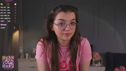 Diane online show from November 17, 7:30 pm