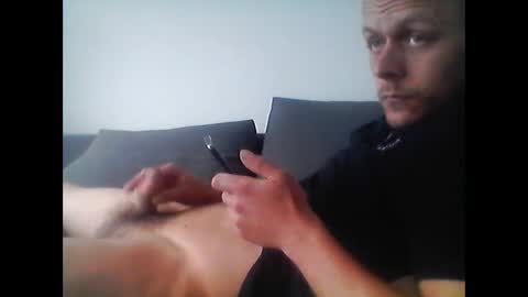 hubikush22 online show from October 5, 8:12 am