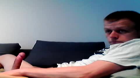 hubikush22 online show from May 7, 5:13 am