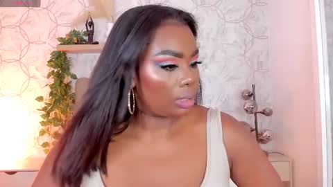  huge boobs ebony  online show from June 30, 7:37 pm