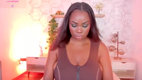  huge boobs ebony  online show from July 18, 7:17 pm