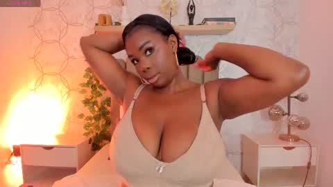  huge boobs ebony  online show from July 26, 10:44 am