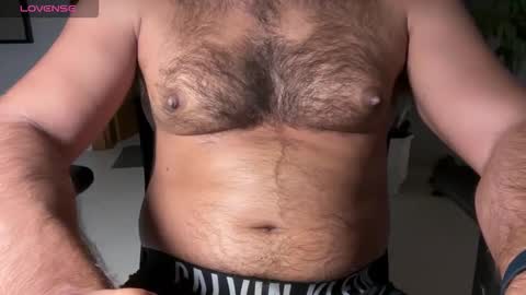 Snapshot of huge_moth chatting on September 28, 8:03 pm huge_moth online show from September 28, 8:03 pm