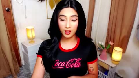 drea  online show from October 24, 3:52 pm