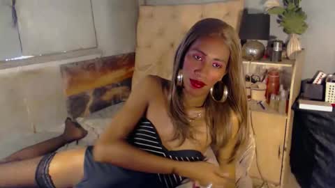 hugecock_caramel online show from June 11, 5:05 am