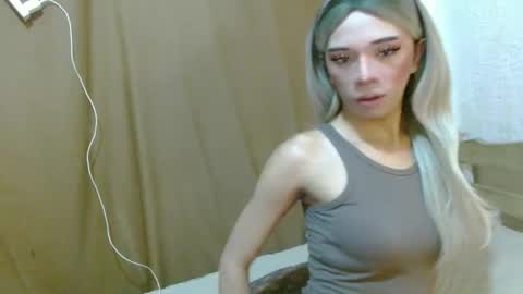 Cara online show from October 22, 2:34 am