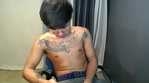 hugecockchristian online show from September 30, 7:35 am