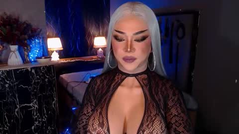 Christine online show from September 9, 9:14 pm