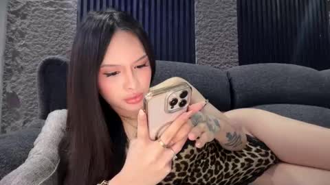 Snapshot of hugecockeightine chatting on November 18, 3:16 pm Tine Castillo online show from November 18, 3:16 pm