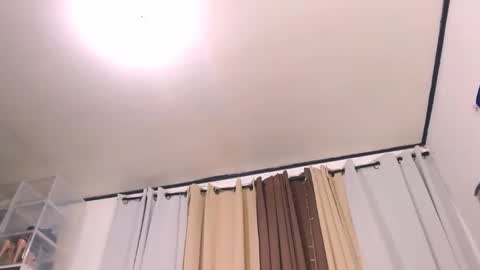 AMANDA online show from June 3, 4:48 am