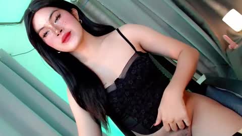 Yhanie online show from February 23, 12:19 am