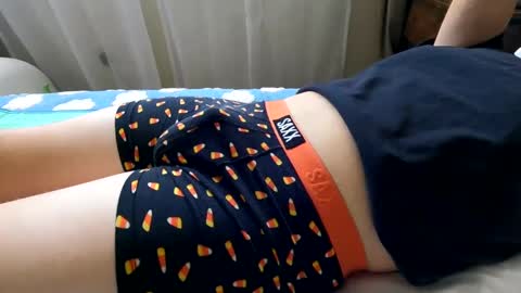 Snapshot of hugecumshots1 chatting on January 14, 11:58 pm HugeCumshots online show from January 14, 11:58 pm