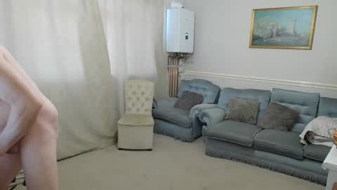 Snapshot of hugedick1965 chatting on February 28, 4:30 pm hugedick1965 online show from February 28, 4:30 pm