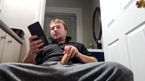 Snapshot of hugeselffacial chatting on March 9, 6:11 pm Huge mega monster Cumsplash online show from March 9, 6:11 pm