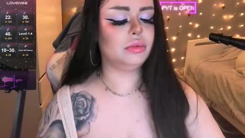 Maddison online show from February 18, 12:39 pm