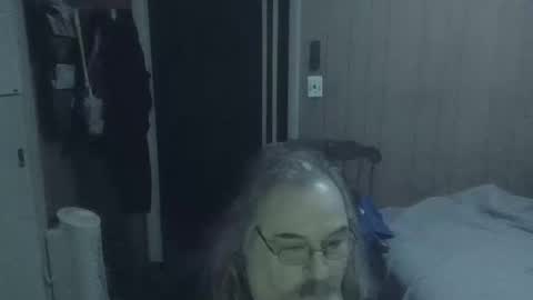 lonely huggy bear online show from February 21, 11:22 am