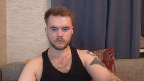 Snapshot of hugo__brad chatting on December 24, 7:44 pm Hugo online show from December 24, 7:44 pm