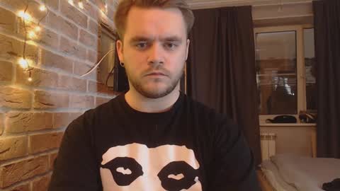 Snapshot of hugo__brad chatting on January 11, 2:15 pm Hugo online show from January 11, 2:15 pm