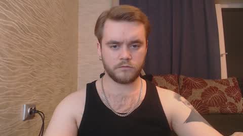 Snapshot of hugo__brad chatting on February 3, 5:46 pm Hugo online show from February 3, 5:46 pm