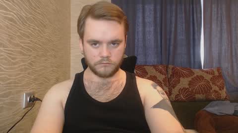 Snapshot of hugo__brad chatting on February 8, 10:07 am Hugo online show from February 8, 10:07 am