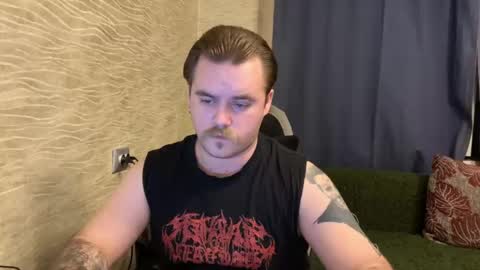 Snapshot of hugo__brad chatting on March 17, 5:16 pm Hugo online show from March 17, 5:16 pm