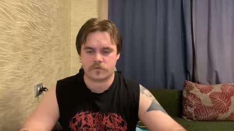 Snapshot of hugo__brad chatting on March 25, 6:25 pm Hugo online show from March 25, 6:25 pm