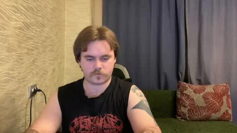 Snapshot of hugo__brad chatting on March 26, 6:57 pm Hugo online show from March 26, 6:57 pm