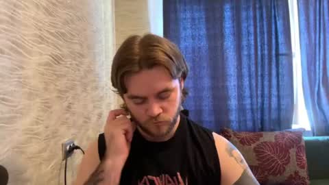 Snapshot of hugo__brad chatting on June 20, 12:41 pm Hugo online show from June 20, 12:41 pm