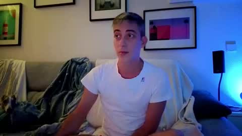 Hugo online show from October 18, 8:53 pm